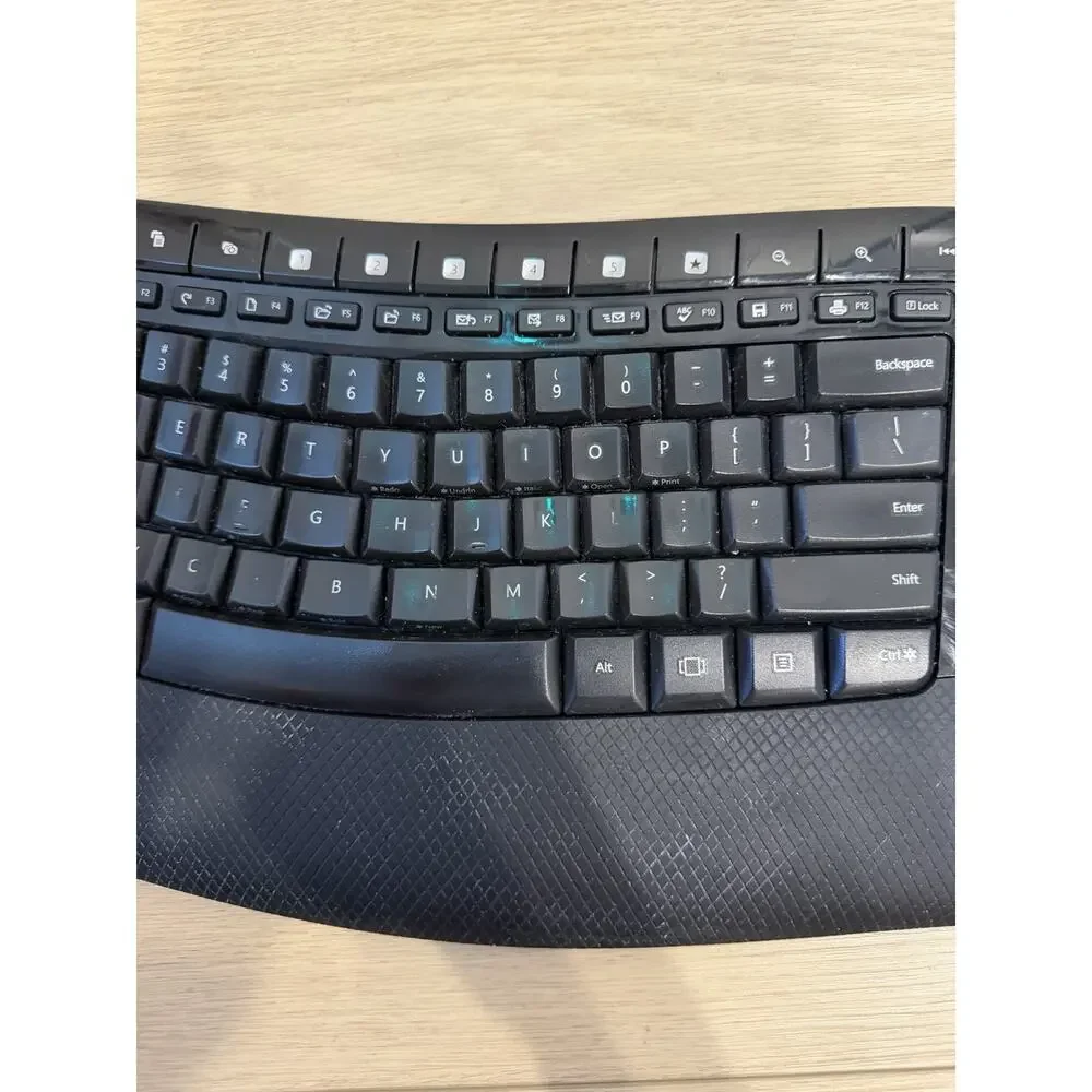 Microsoft Wireless Comfort Keyboard 5050 #1728 NO RECEIVER/DONGLE Ergonomic